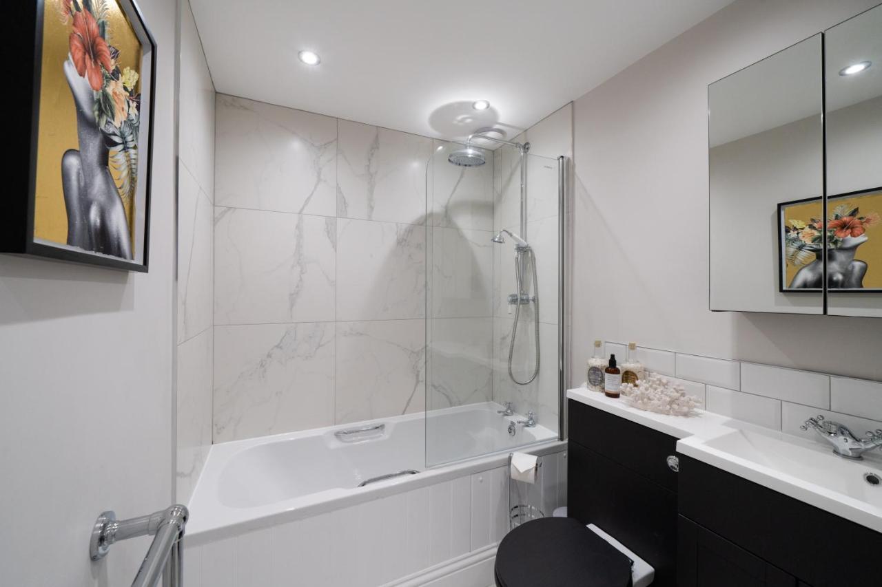 Ferienwohnung The House Of Selfies Royal Tunbridge Wells Exterior foto